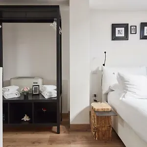 Celeste's House Apartment